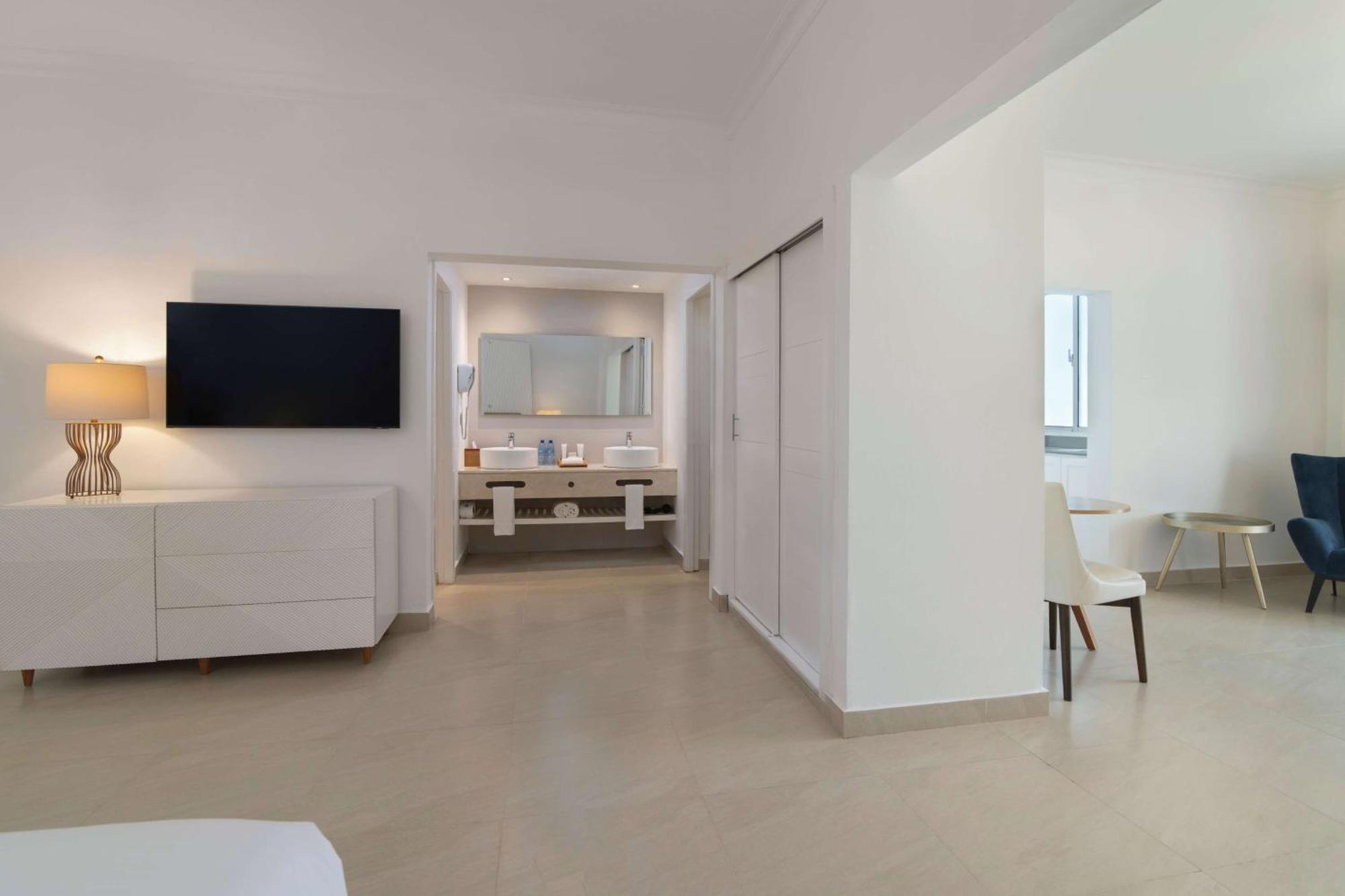 Wyndham Alltra Samana All Inclusive Resort Dış mekan fotoğraf